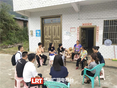 四川叙永县启动扶贫项目 免费培训500名爱心月嫂