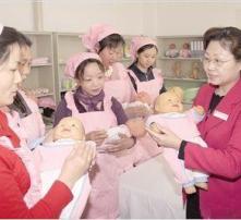 泸州月嫂 专业护理，为新生儿与产妇保驾护航