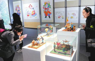 四川首届乡村艺术大展开幕，汇聚泸州月嫂等370件民间传统工艺品
