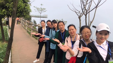 【泸州月嫂培训基地】如鑫孕婴公司团建